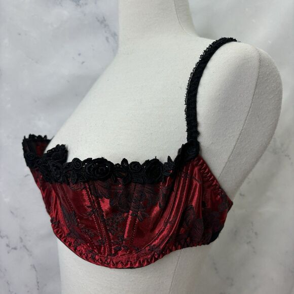 Vintage Intimate attitude Red Satin Bra 38C Barcade Vamp 80s Lingerie Gothic vtg - Picture 8 of 14